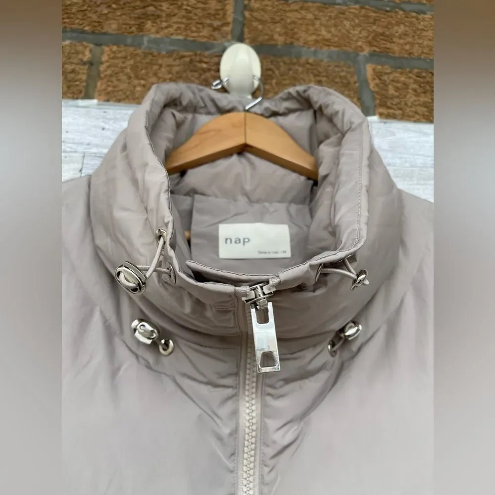NAP loungewear Oversized Padded Down Puffer Coat in a neutral Sand size medium - Picture 6 of 15